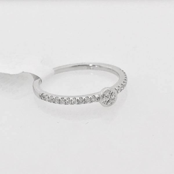 18K Diamond Dainty Wedding Band Ring Size 5 3/4 US